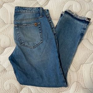 Joes jeans boyfriend ripped knees 28